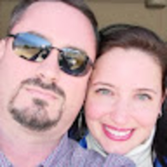 Meet your Posher, Janea - Picture 1 of 1